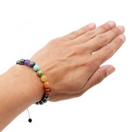 7 Chakra- und Hämatit-Edelsteinarmband