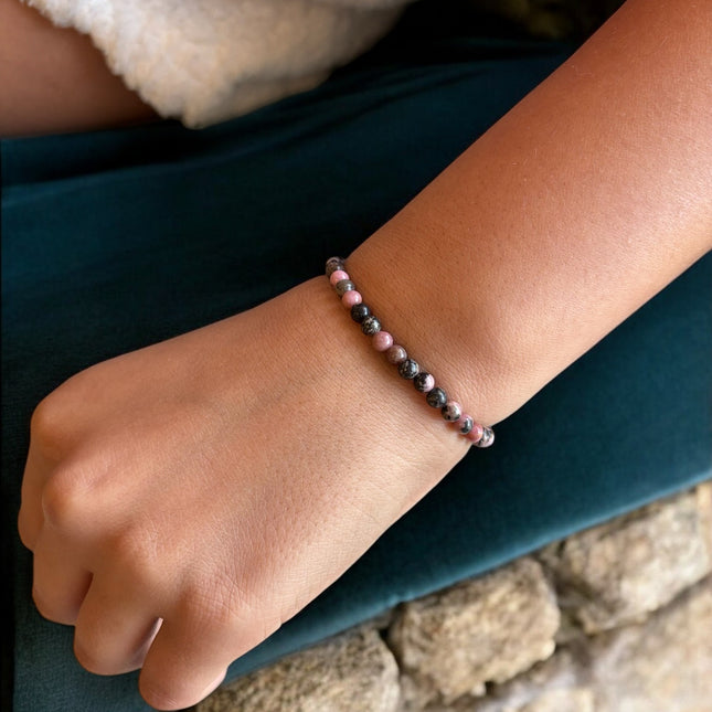 Bracelet "honneur et persévérance" Rhodonite 4mm